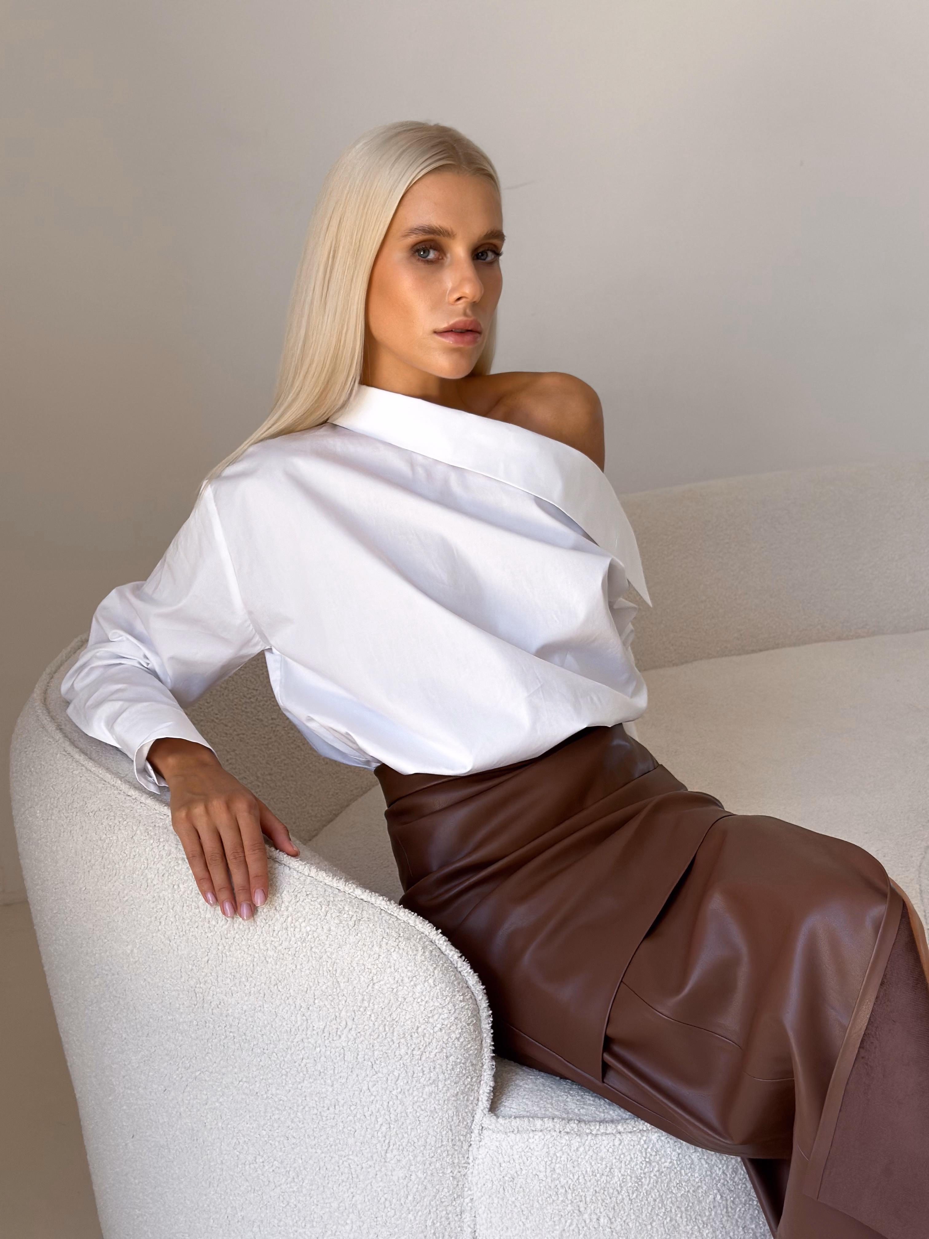 Off-Shoulder Cotton Shirt 1